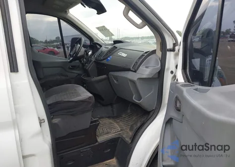 2015 Ford Transit-350 z USA, uszkodzony, nr VIN 1FTBW2YG7FKA52694